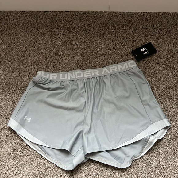 Under Armour Gray Shorts - Picture 1 of 3